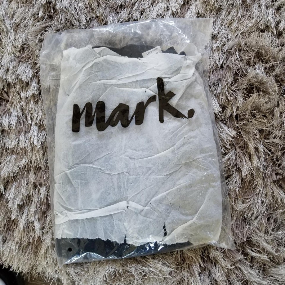 mark. Take a Risk Tee - Picture 6 of 6